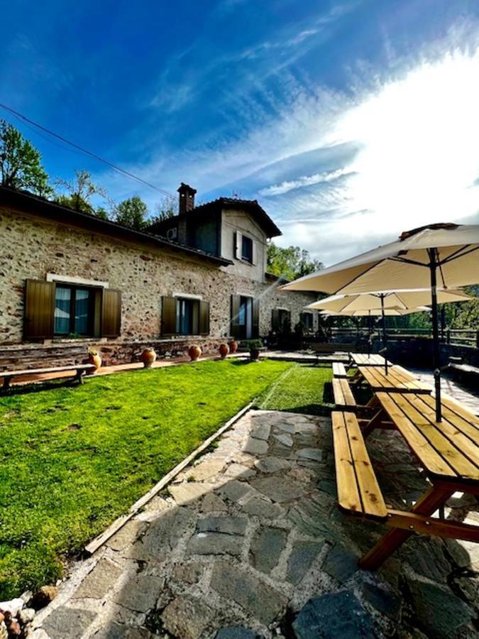 Spacious House In Ogassa With Terrace And Bbq Eksteriør bilde
